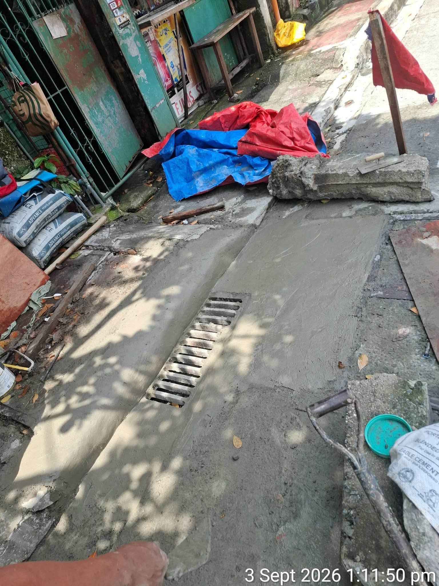 Pagsasaayos ng mga Kalsada at mga daluyan ng tubig